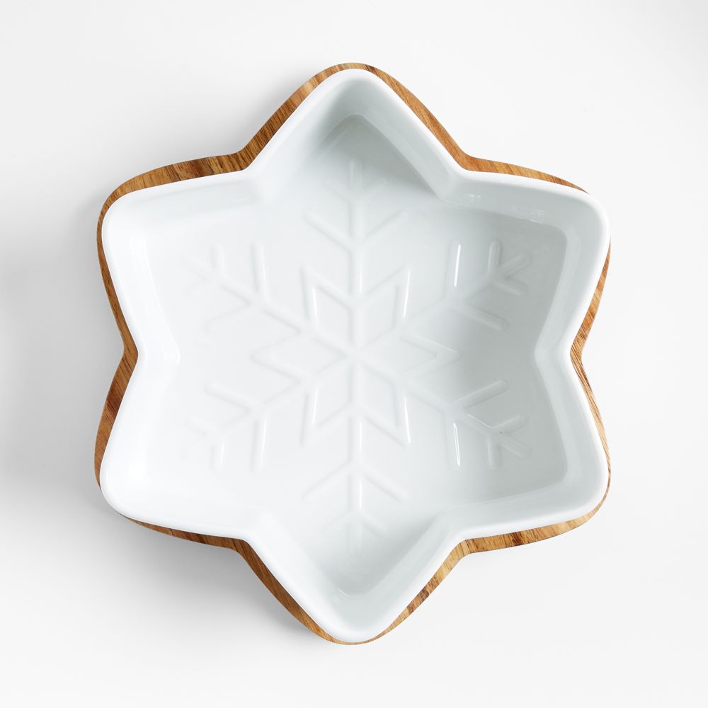 Holiday Snowflake Oven-to-Table Casserole Dish with Wood Trivet