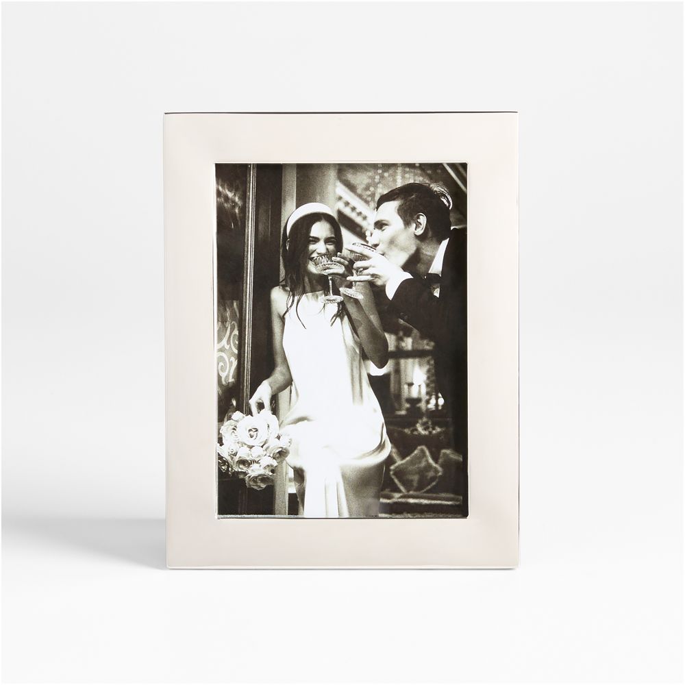 Signature Silver 5x7 Picture Frame