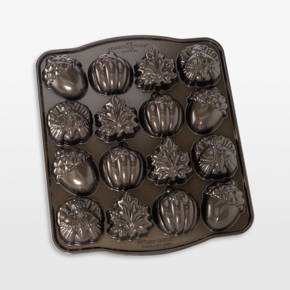 Nordic Ware Autumn Cakelet Pan