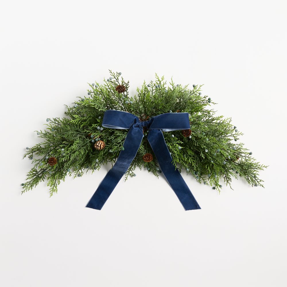 Faux Juniper Berry Holiday Swag 42'