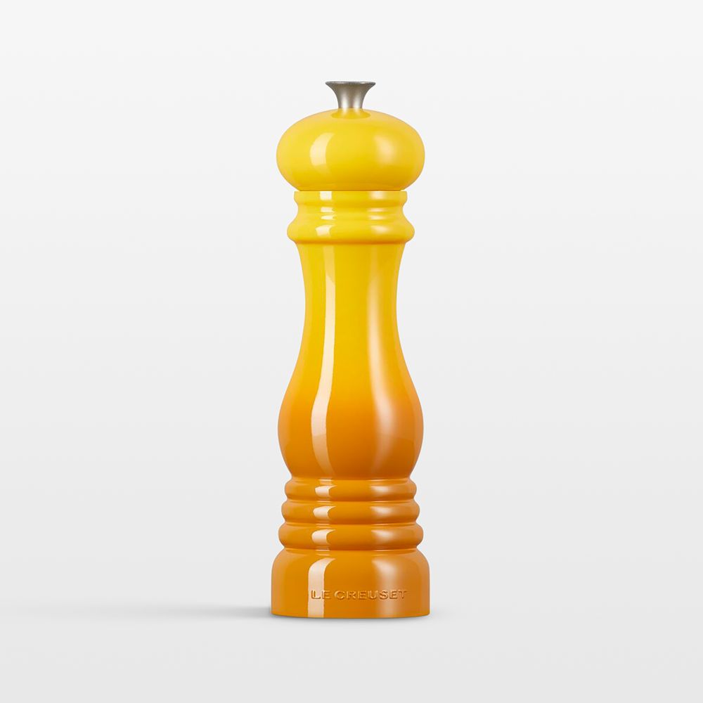 Le Creuset Classic Nectar Salt Mill