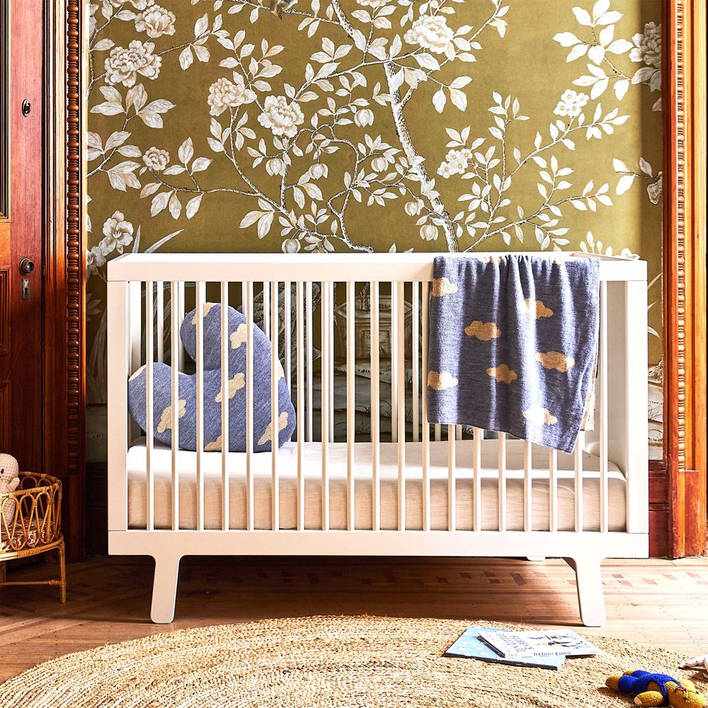 Oeuf Sparrow White Wood Convertible Crib