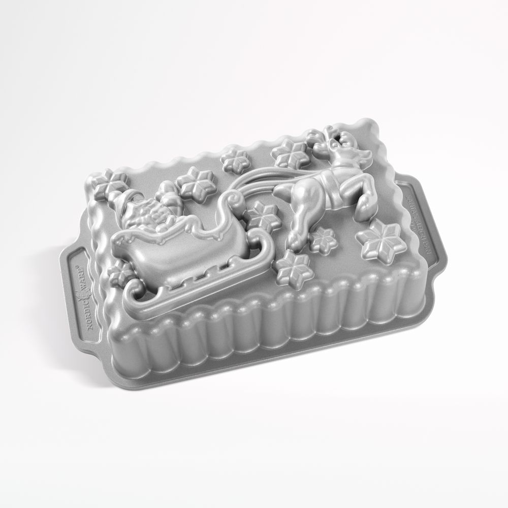 Nordic Ware Santa's Sleigh Loaf Pan