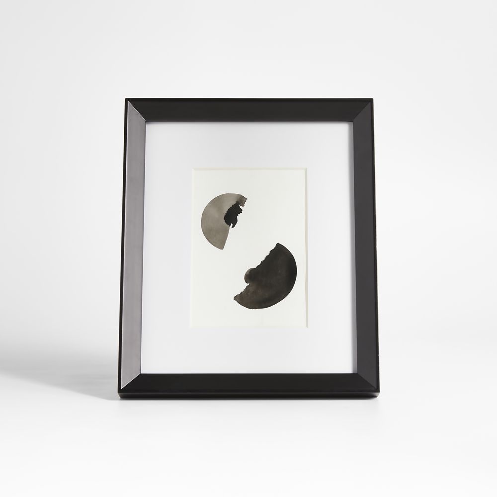 Icon 5x7 Black Tabletop Picture Frame