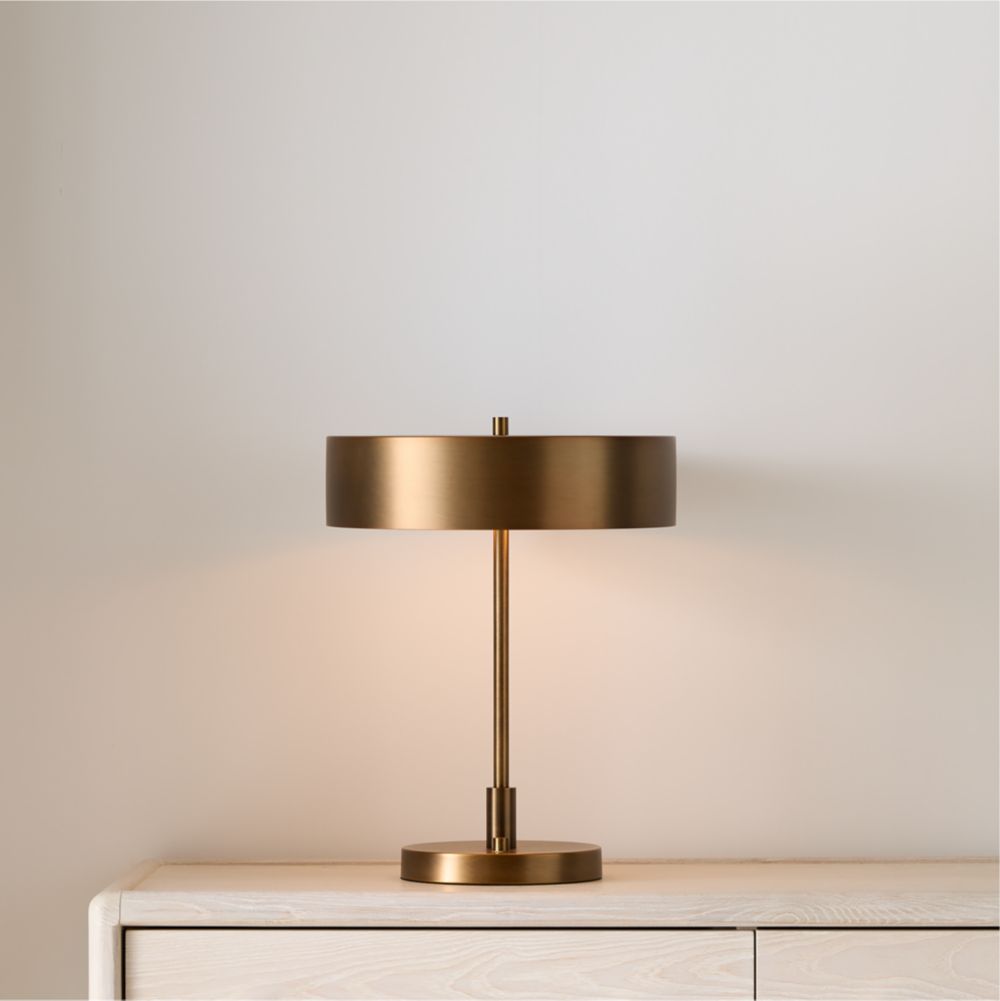 Zain Table Lamp with USB Port 18"