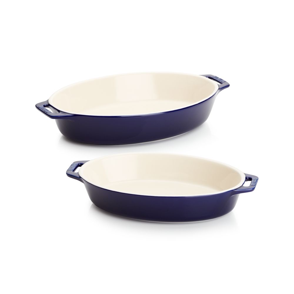 Alternative view of Staub Dark Blue 2-Piece Oval Baker Set