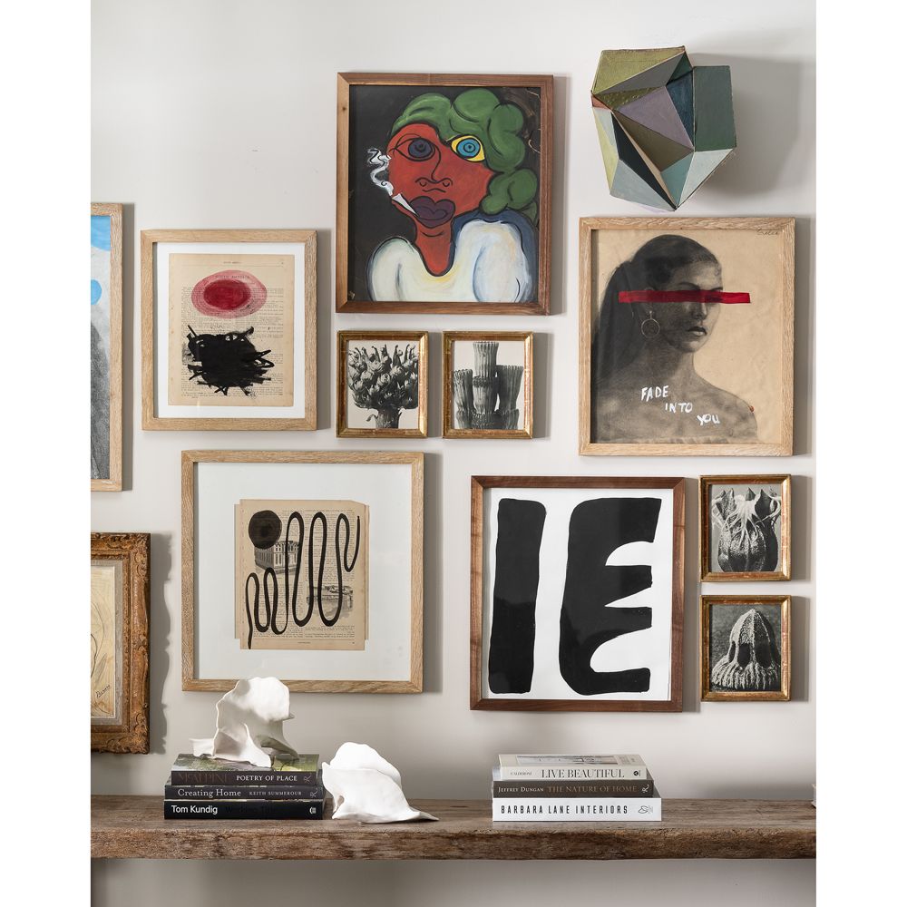 Alternative view of Walnut Wood 5x7 Picture Frame