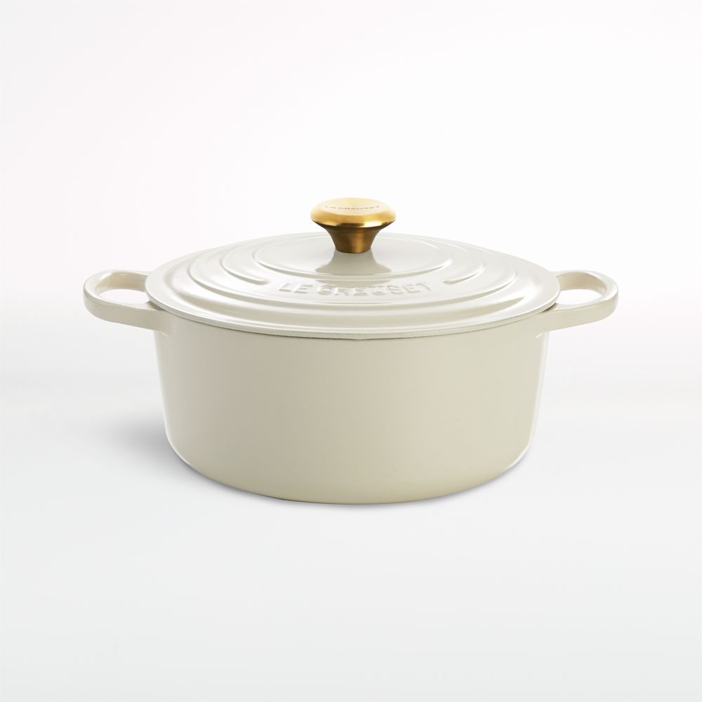 Le Creuset Signature 5.5-Qt. Cream Enameled Cast Iron Dutch Oven