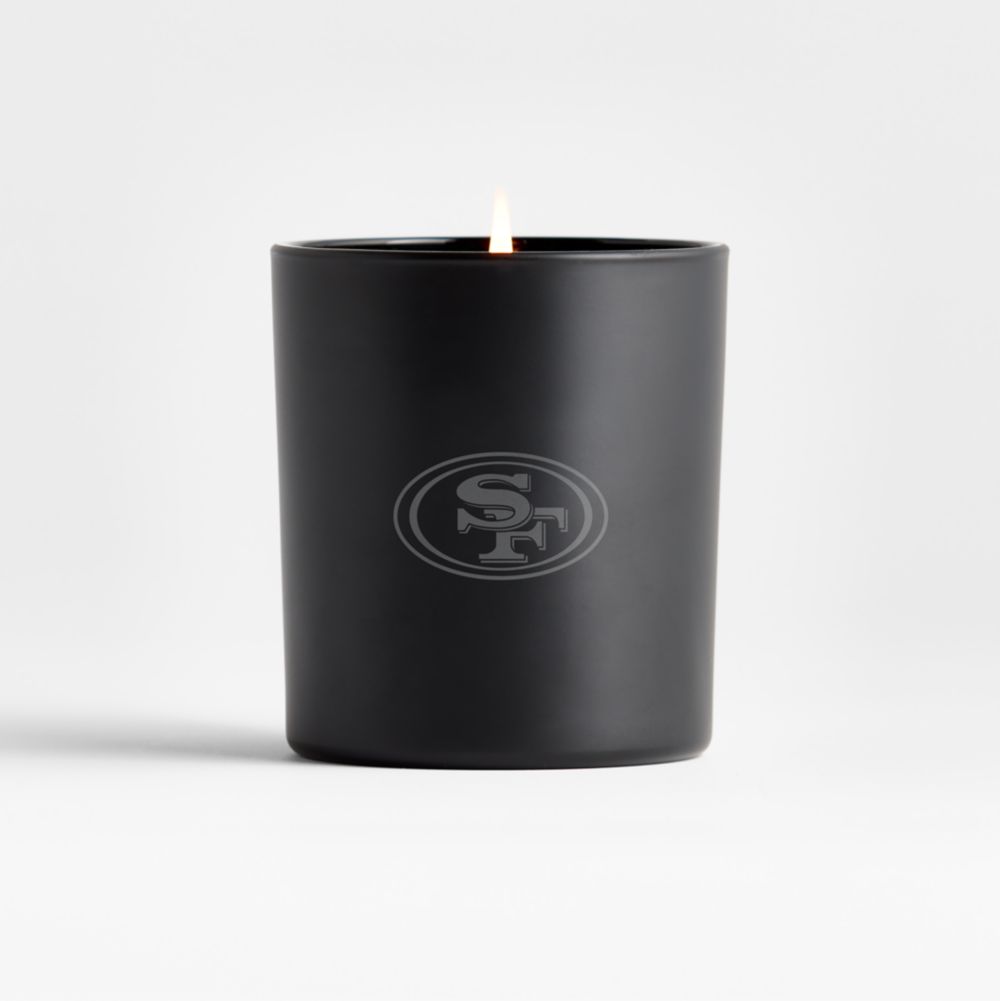 NFL Monochrome No. 02 Onyx 1-Wick Scented Candle- Vetiver, Cedarwood and Musk