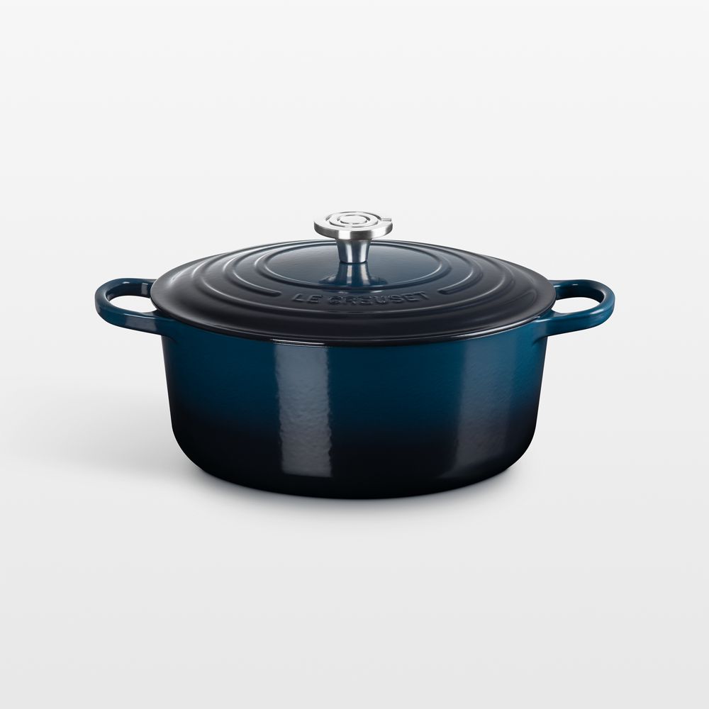 Le Creuset Signature 7.25-Qt. Nuit Enameled Cast Iron Round Dutch Oven