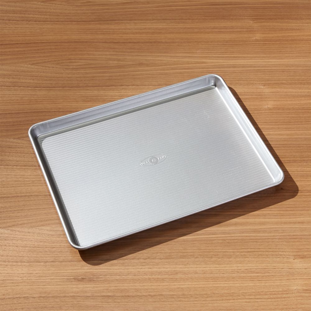USA Pan Pro Line Nonstick Baking Sheet