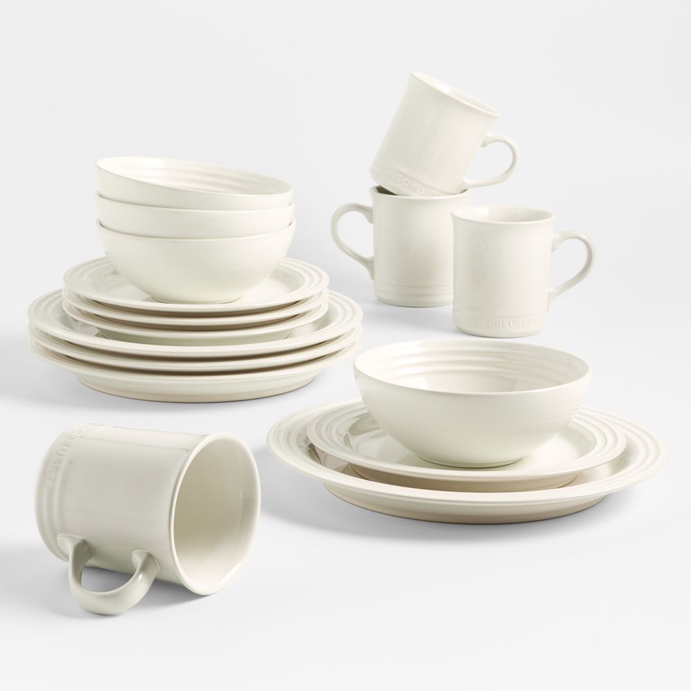 Le Creuset 16-Piece Cream Dinnerware Set