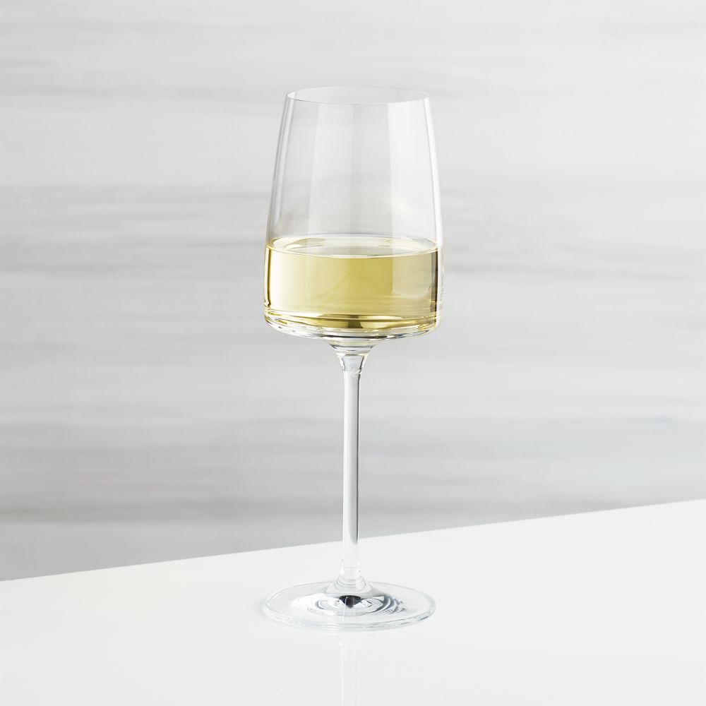 Level White Wine Glass