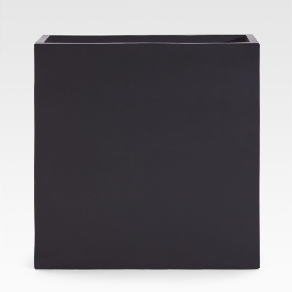 Walker 31.5" x 31.5" Black Planter