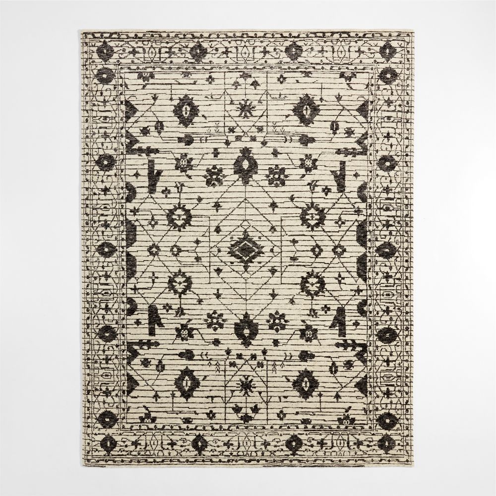 Verona Wool Hand-Knotted Ivory Area Rug