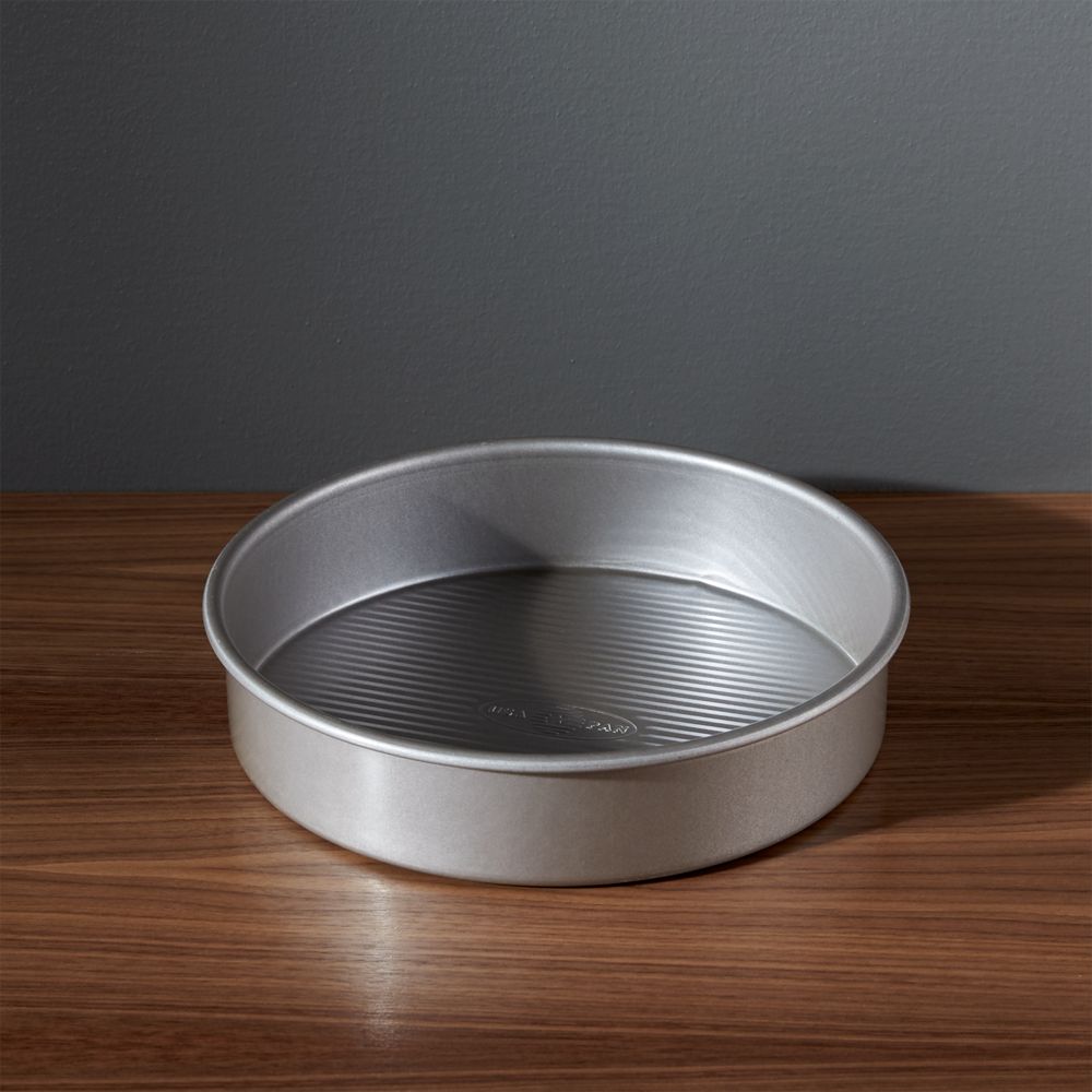 USA Pan Pro Line Nonstick Round Cake Pan