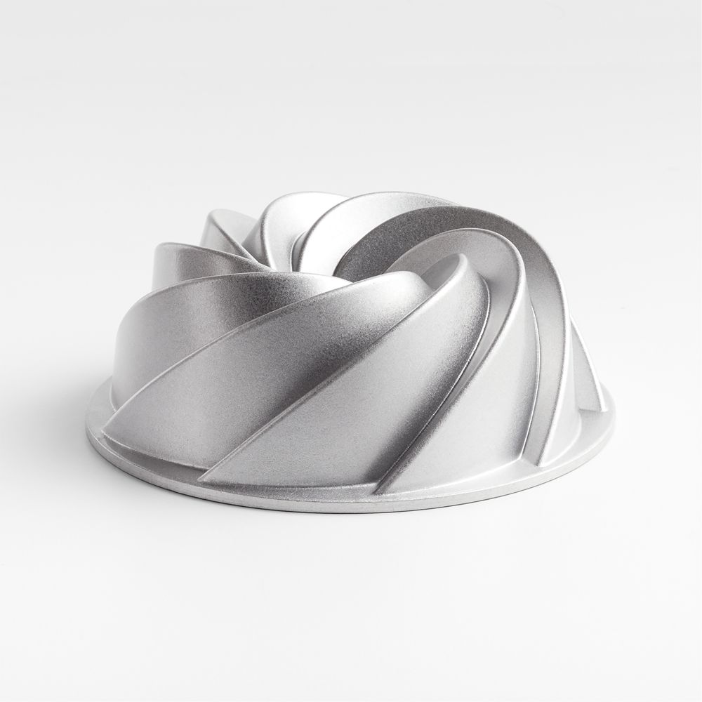 Nordic Ware Silver Heritage Bundt Pan