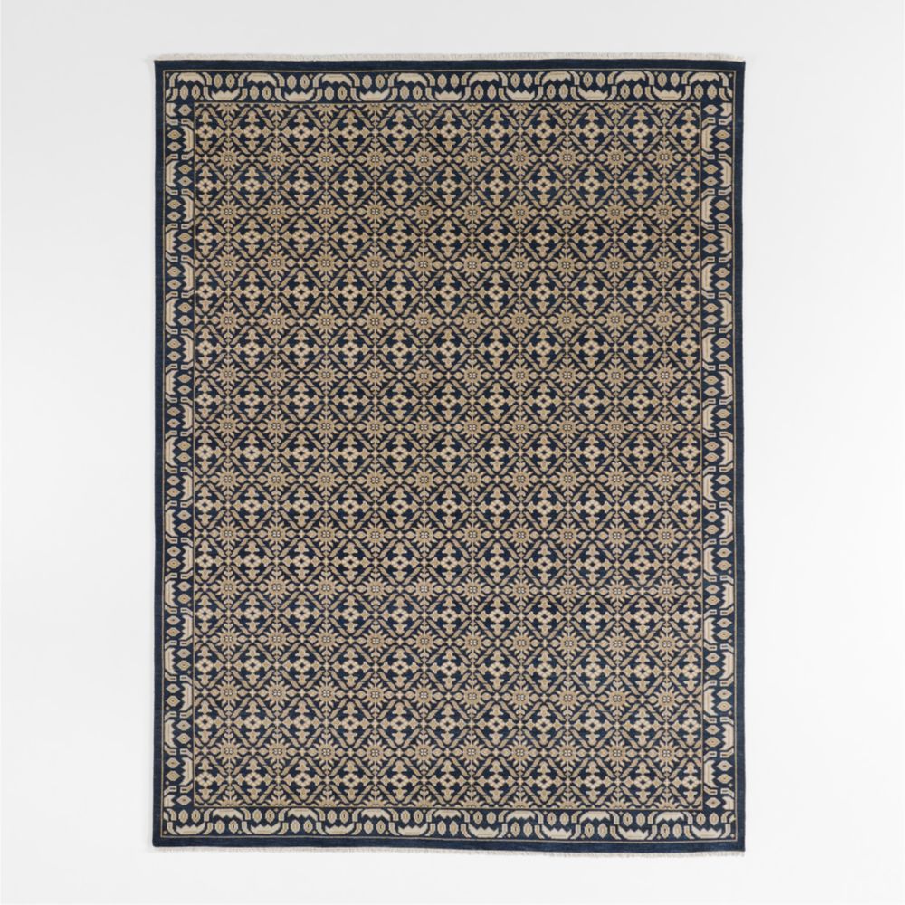 Bordeaux Wool Traditional Hand-Knotted Navy Blue Area Rug