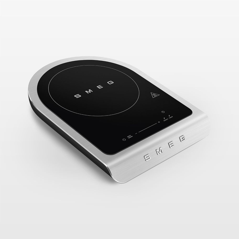 SMEG Matte Black Portable Induction Cooker
