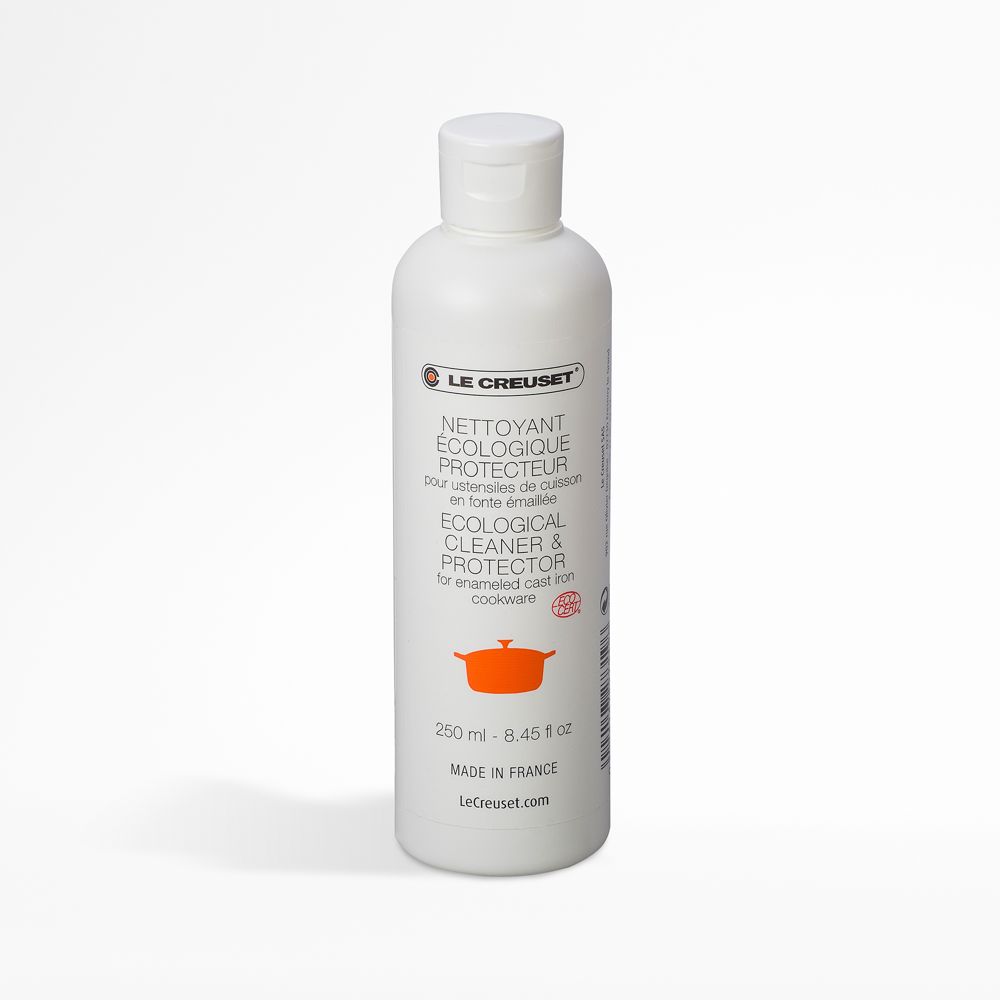 Le Creuset Enameled Cast Iron Cookware Cleaner