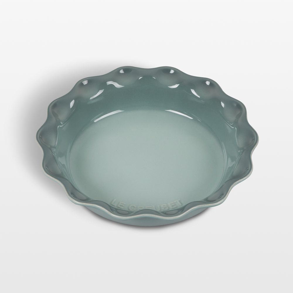 Le Creuset Heritage 9" Sea Salt Stoneware Pie Dish with Fluted Rim
