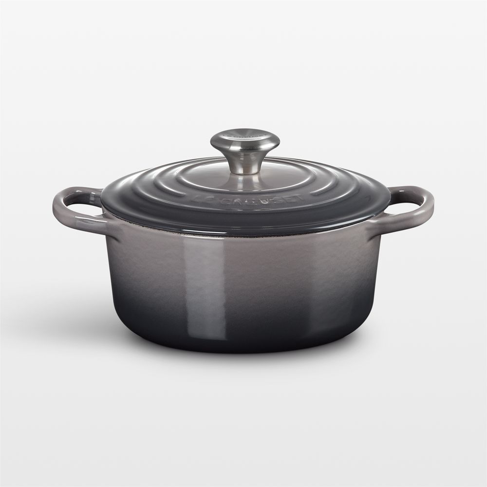 Le Creuset Signature 2-Qt. Oyster Enameled Cast Iron Round Dutch Oven