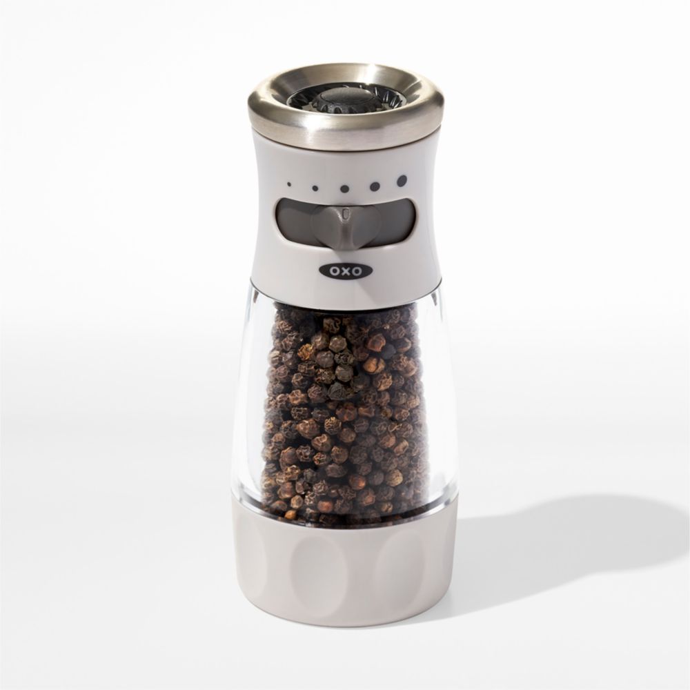 OXO Good Grips Contoured Mess-Free Pepper Grinder