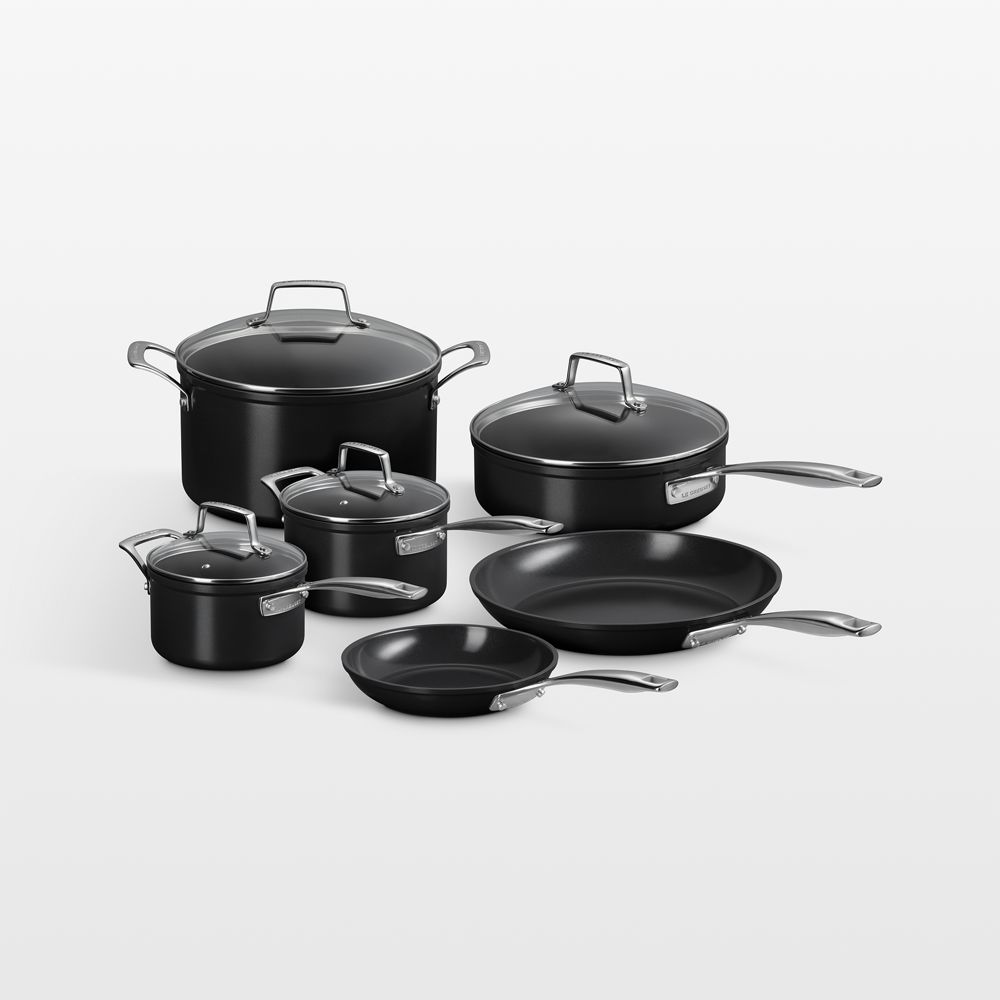 Le Creuset Essential Ceramic Nonstick 10-Piece Cookware Set