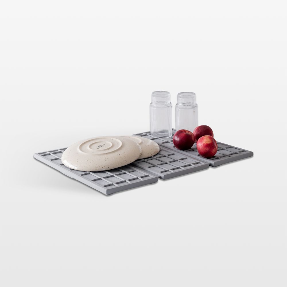 Dorai Home Ridge Dish Pad in Ash
