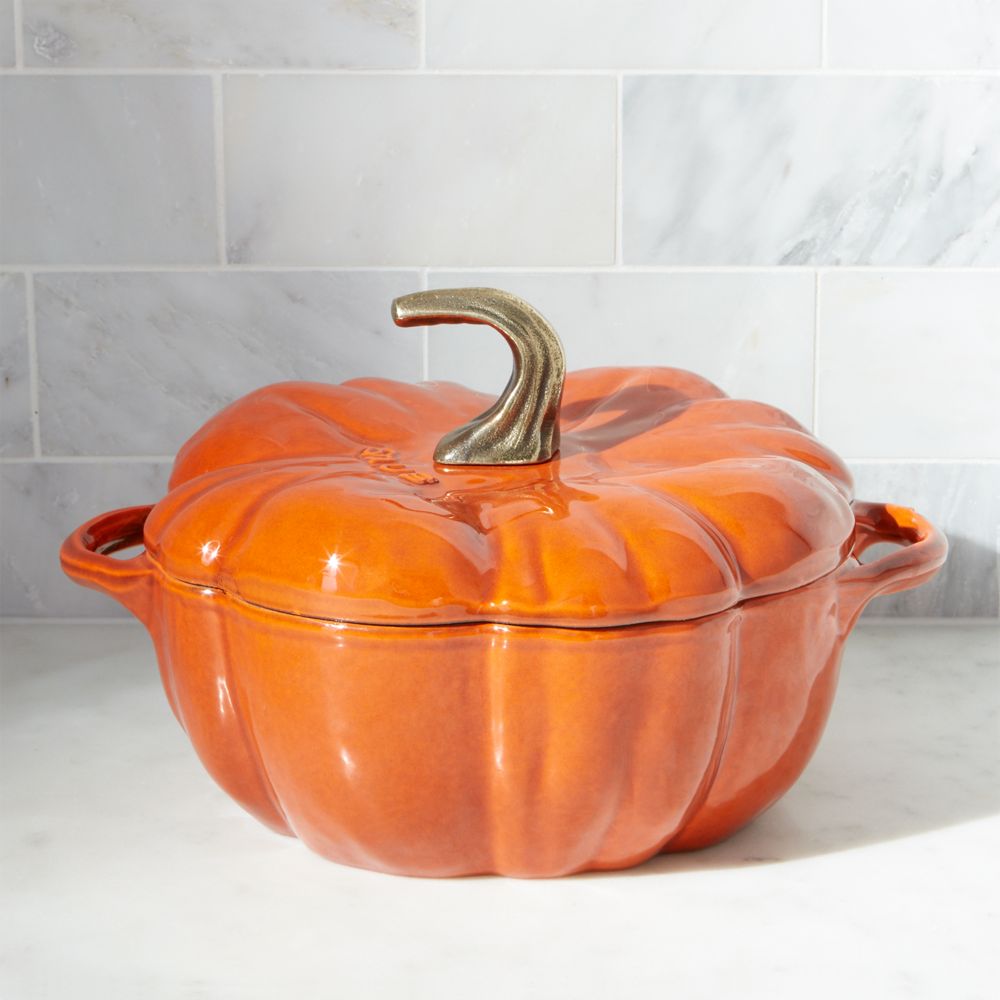 Staub 3.5-qt Enamel Cast Iron Pumpkin Cocotte