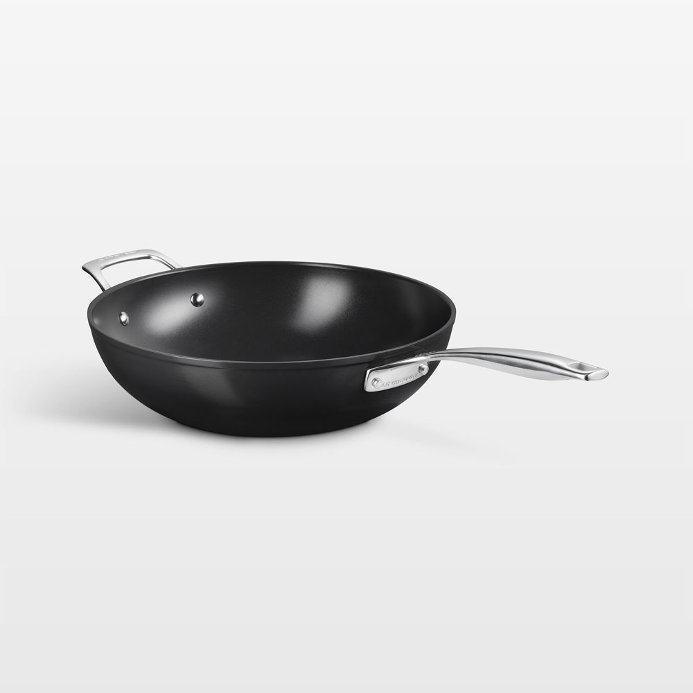 Le Creuset Essential Ceramic Nonstick Stir Fry Pan