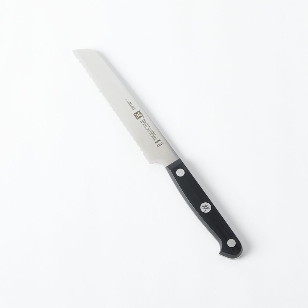 ZWILLING Gourmet 5" Serrated Utility Knife