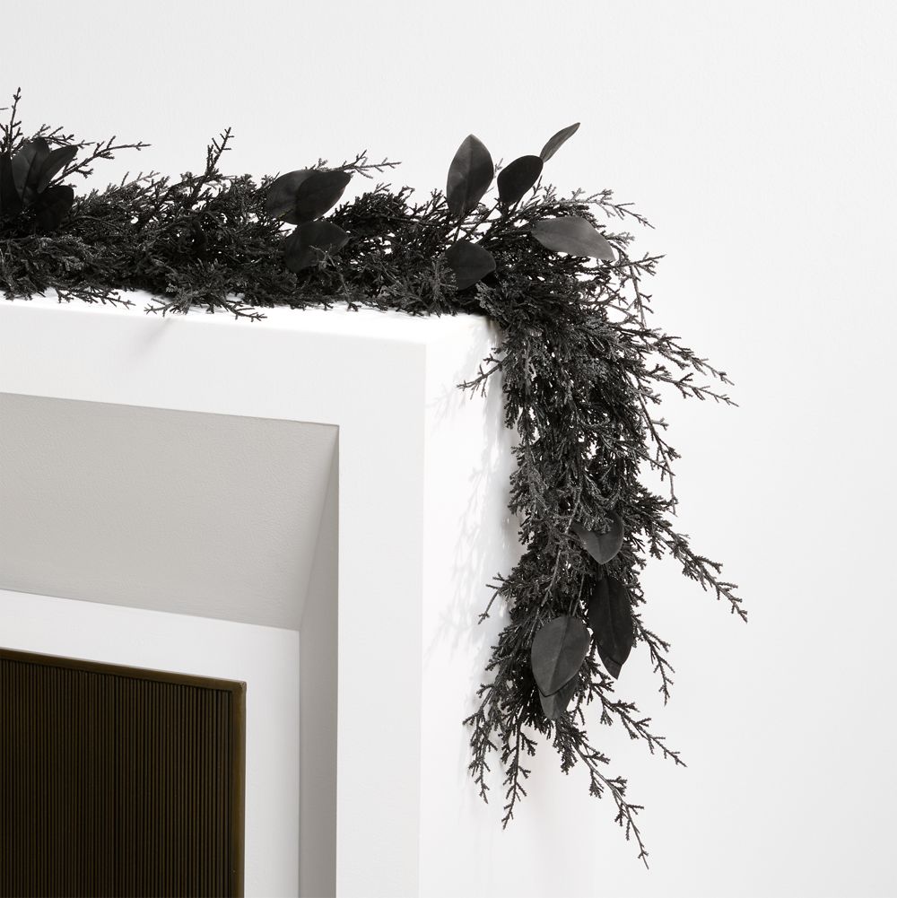 Faux Spooky Black Botanical Garland 6'