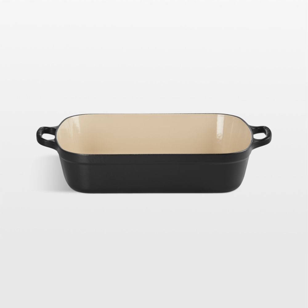 Le Creuset Signature 5.25-Qt. Licorice Enameled Cast Iron Rectangular Roaster