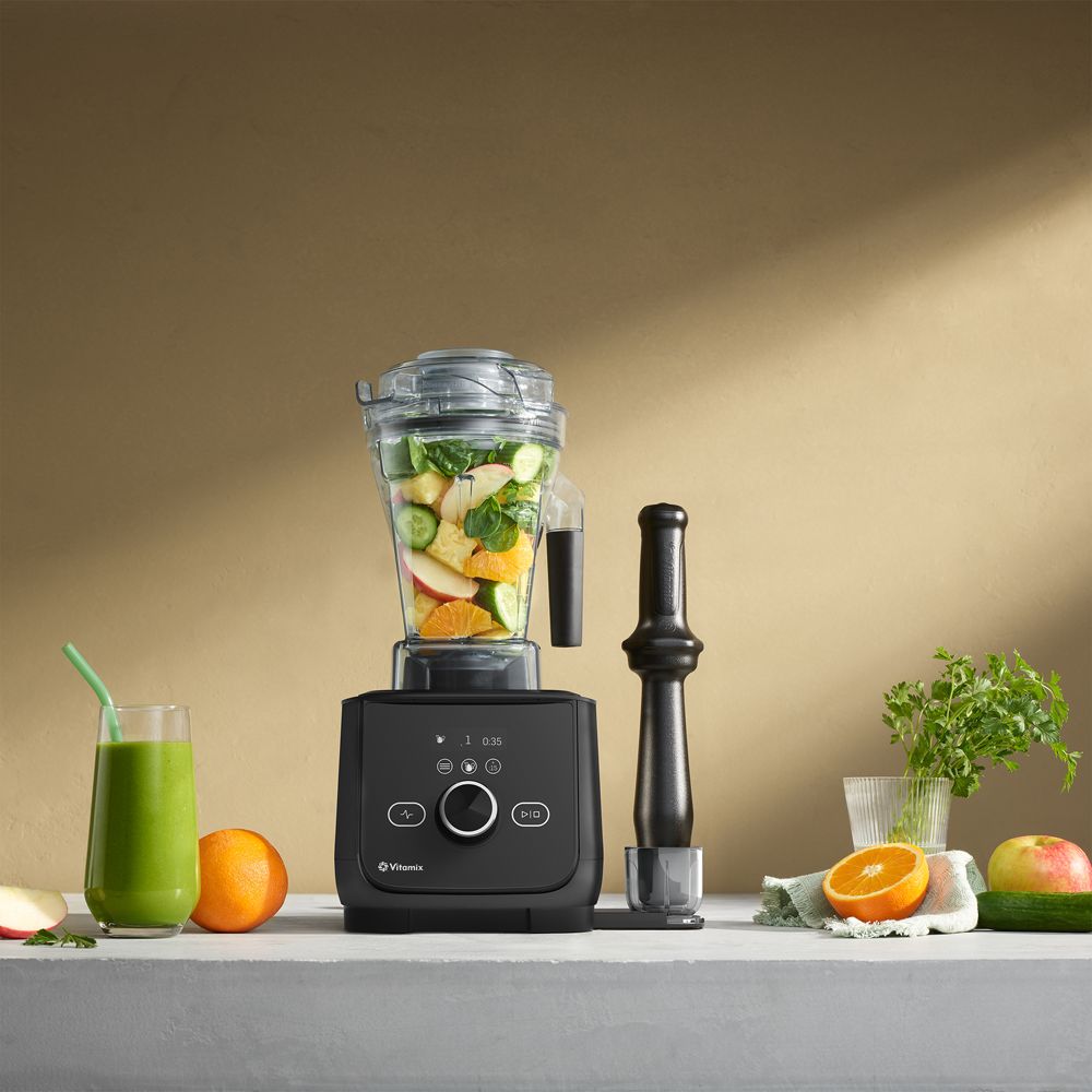 Alternative view of Vitamix Ascent X4 Blender in Graphite