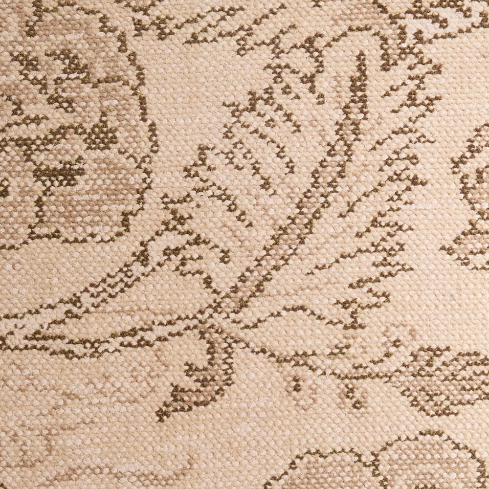 Coates Performance Traditional Handknotted Beige Rug Swatch 12"x18"
