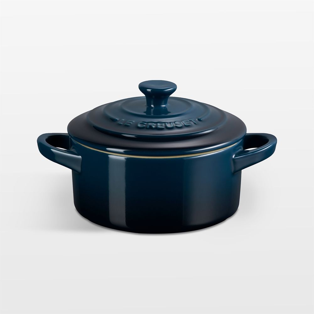 Le Creuset 8-Oz. Nuit Round Mini Cocotte with Lid