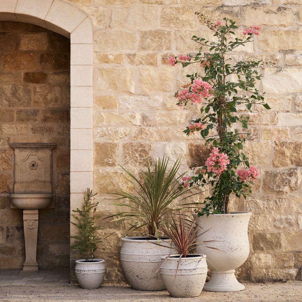 Alternative view of Malta Ivory Indoor/Outdoor Planters