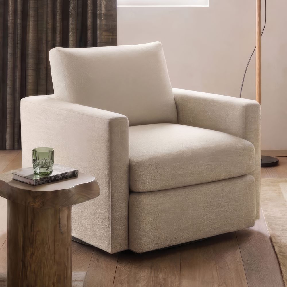 Lounge Classic 32" Swivel Chair