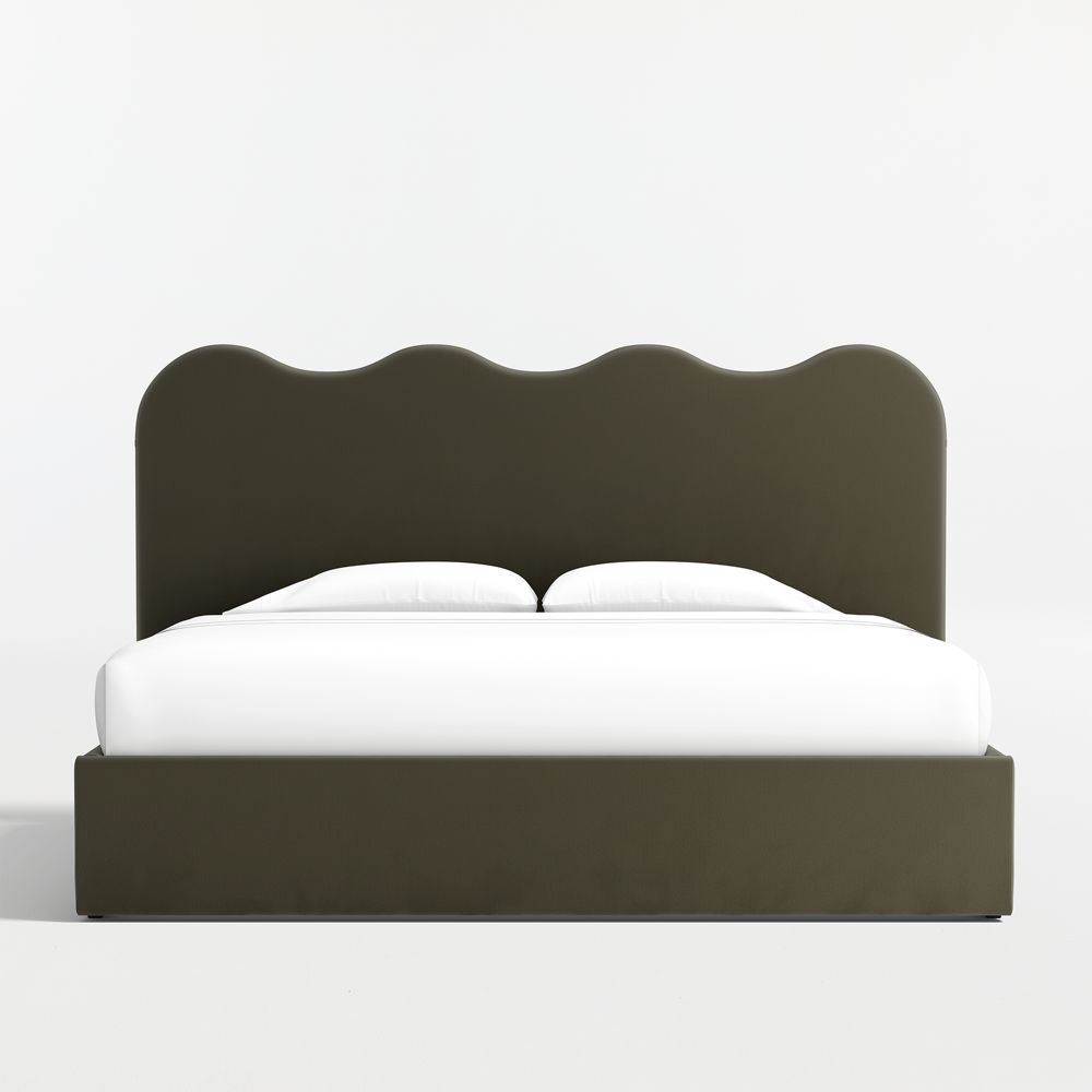 Amara Scalloped Upholstered Storage Bed