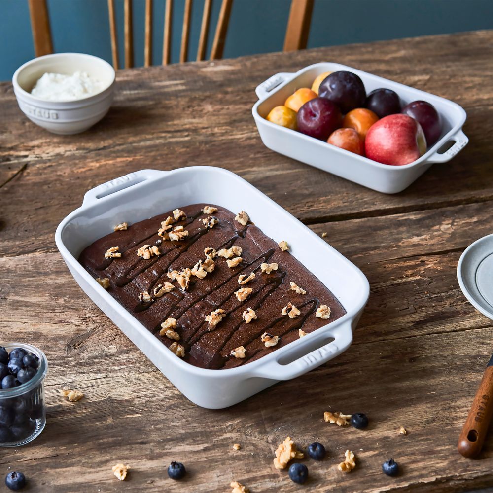 Alternative view of Staub White 2-Piece Rectangular Baker Set