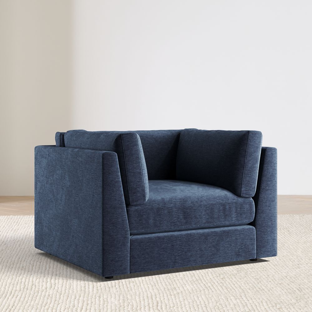 Monterey 44" Chair